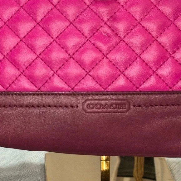 Coach Park Quilted Color Block Carrie tote handbag Pink Navy Burgundy leather - Picture 3 of 16